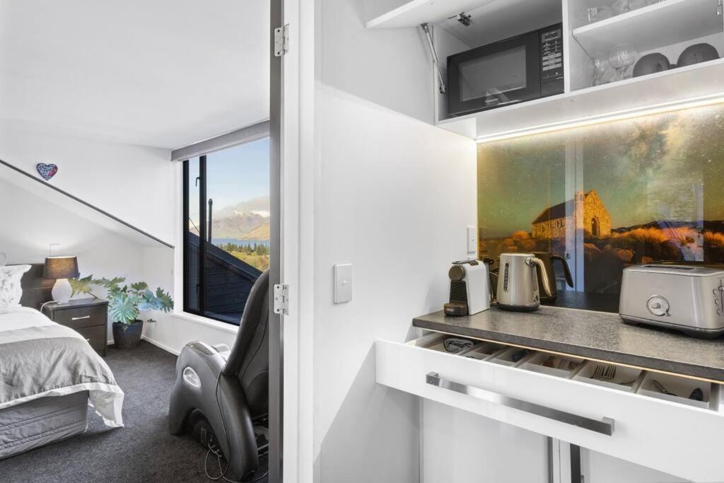Awesome Studio - Amazing Mountain & Lake Views Queenstown Eksteriør billede
